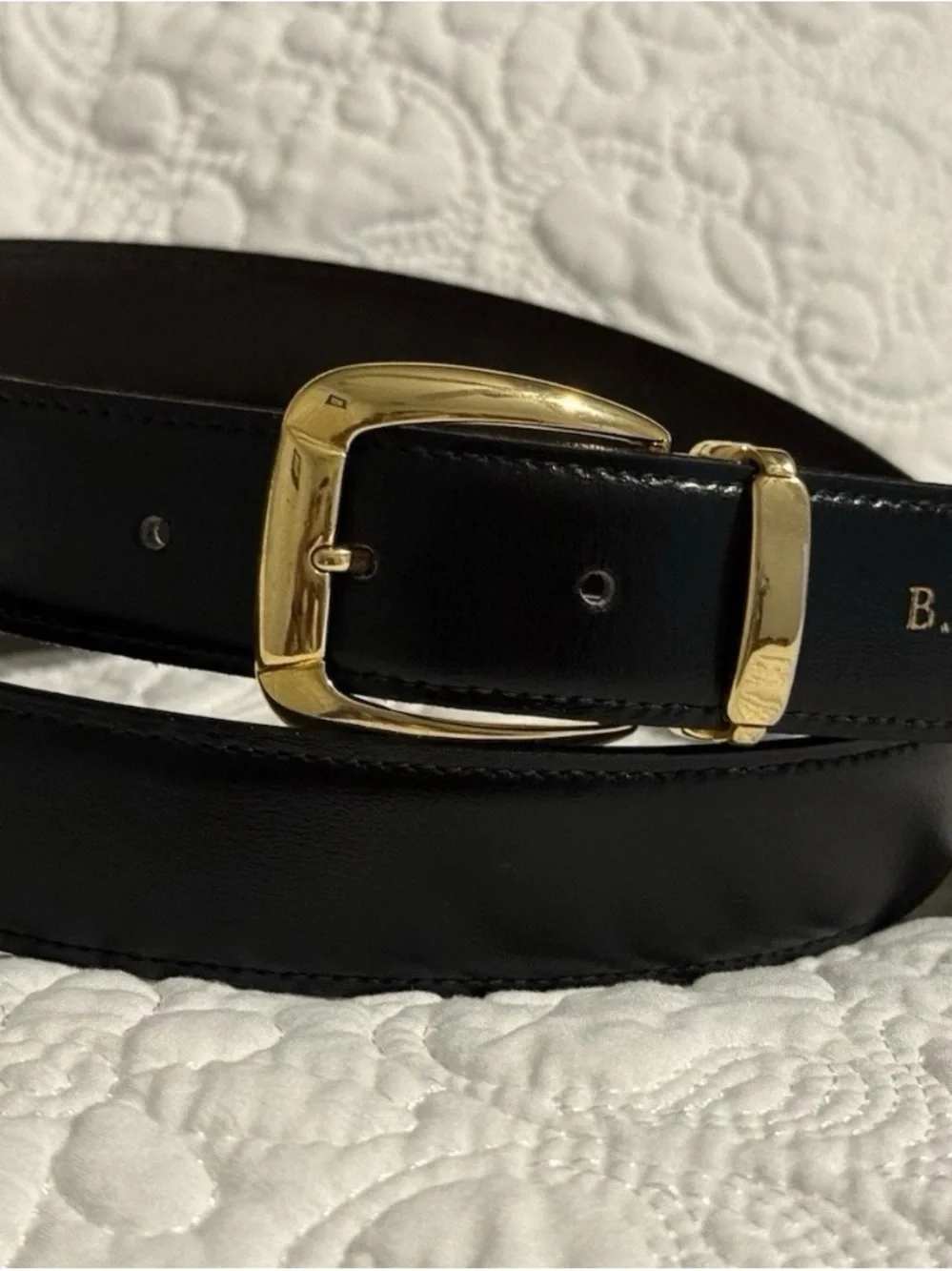 Gold Buckle Black Belt Unisex Size 48 inches XXL Made In Italy